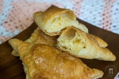 Conti's Cheese Puffs